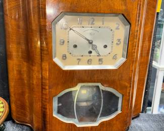 Vintage Clock Orlando