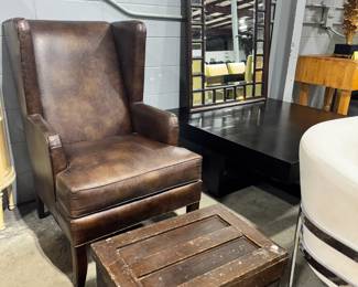 Chair, Wooden Box and Mirror Orlando
