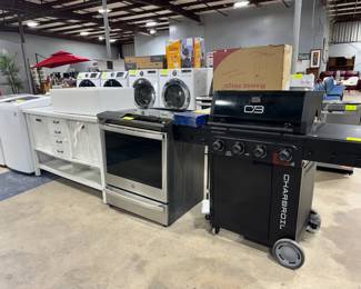 Washers & Dryers, Stoves, Vanity's and BBQ Grills Orlando Estate Auction