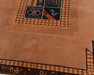 Beautiful Hand Knotted Area Rug