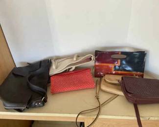 Porto Vino, Calvin Klein. And More 6 Purses