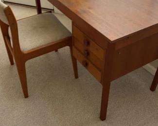 Perfect Homework Desk And Chair