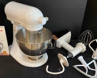 Kitchen Aid Mixer With Attachments