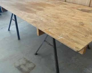 Practical Plywood Work Table