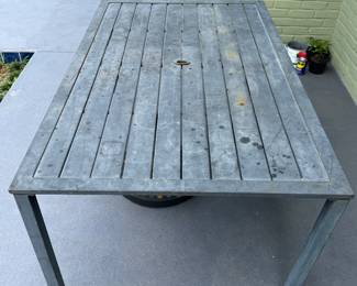 Outdoor table