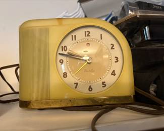 . . . vintage electric clock