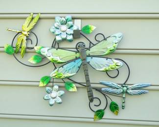 Butterfly display from Corning