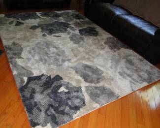 Grey roses carpet