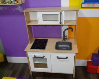 Child's kitchen Kaplan toys