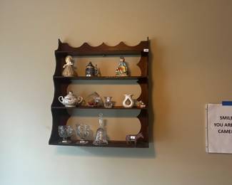 . . . cute shelf