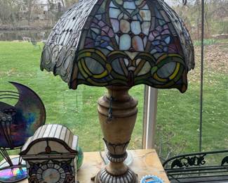 Stain glass lamp - clock