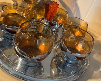 Krome Kraft Set of rock glass on tray wit bakelite handle