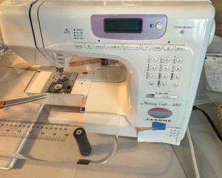 Janome Memory Craft 4800 machine in great working condition
