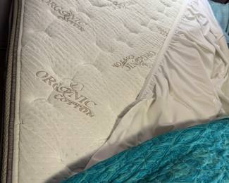 King size mattress on a wood platform/drawer base - no box spring