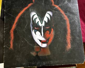 Kiss Vinyl
