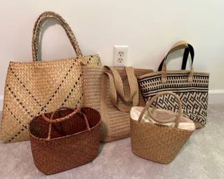 Lot 3618 Summer Straw Totes Handbags