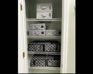 Lot 3661 Storage Organizers for Linens Clothing
