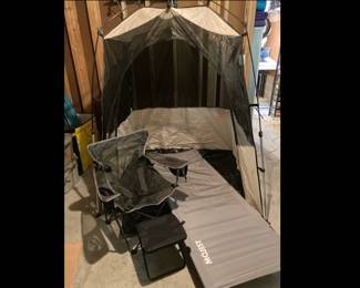 Lot 3786 Folding Quick Open Tent REI Camp Chair Folding Camp Bed Stool