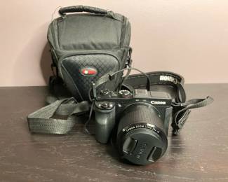 Lot 3673 Canon Power Shot G3X WiFi DSLR Camera