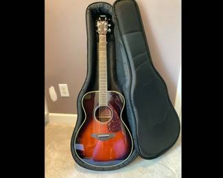 Lot 3534 Yamaha FS720S Acoustic Guitar Soft Case