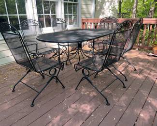 Lot 3581 Large Outdoor Patio Table Set 6 Chairs
