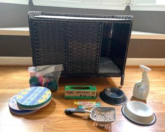 Lot 3821 Cat Litter Box Enclosure Cat Accessories