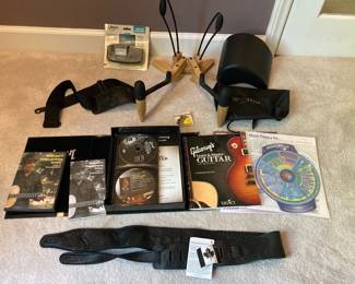 Lot 3539 Guitar Accessories Gibson, Levys, Dynarette