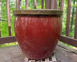 Lot 3575 Large Garden Planter Flower Pot