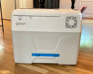 Lot 3514 GoSun Chill Portable Battery Operated Solar Cooler