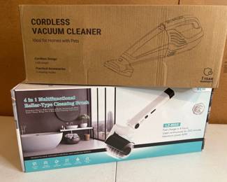 Lot 3889 Cordless Vacuum Cleaner Electric Cleaning Brush New
