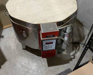 Evenheat Kiln Inc. Glass Firing Kiln