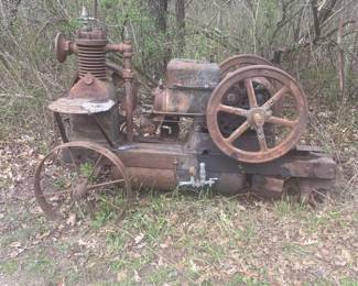 Antique Curtis & Co Hit and Miss Engine