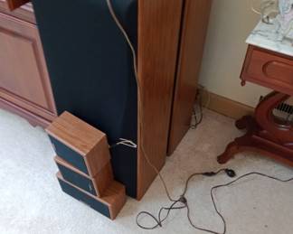 vintage surround sound speakers 5piece set