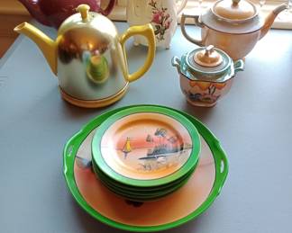vintage tea sets and pots
