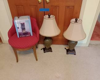 nice lamps and a cute stool