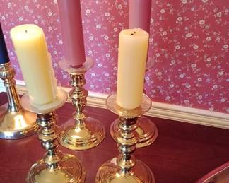 Nice Virginia Metalcrafters heavy brass candlesticks (not duplicates)