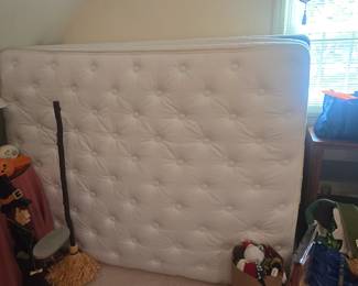 very nice, and clean queen size mattress and box spring
