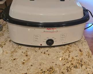 Large Aroma roaster oven