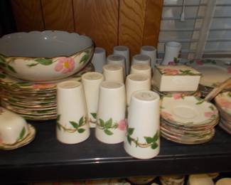 Desert Rose LOTS of pieces