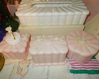 Bath accessories