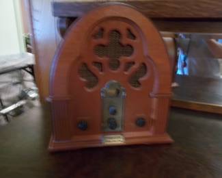 Repro radio cassette player