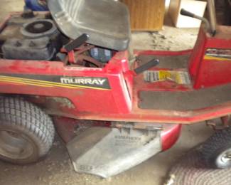 Murray riding mower RUNS!!!