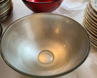 SERVING BOWL