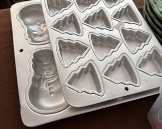 BAKEWARE