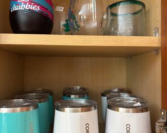 MUGS
