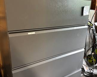 FILE CABINET