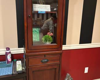 WINE BAR BY POTTERY BARN