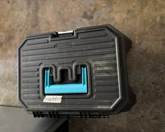 TOOL CHEST