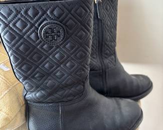 TORY BURCH