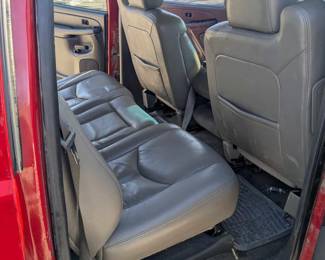 2005 GMC sierra 2500 hd crew cab Pickup 4D 6 1/2 ft
